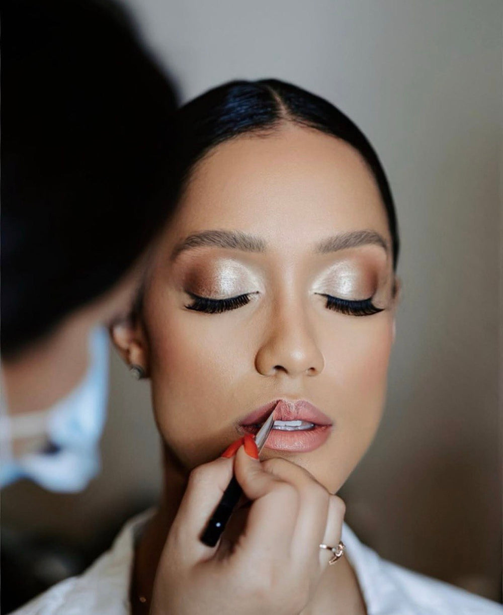 Maquillaje y peinado de novia